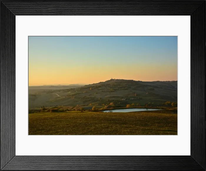Framed Print : Sunset on Pienza, Val d Orcia Framed Print : Sunset on Pienza, Val d Orcia