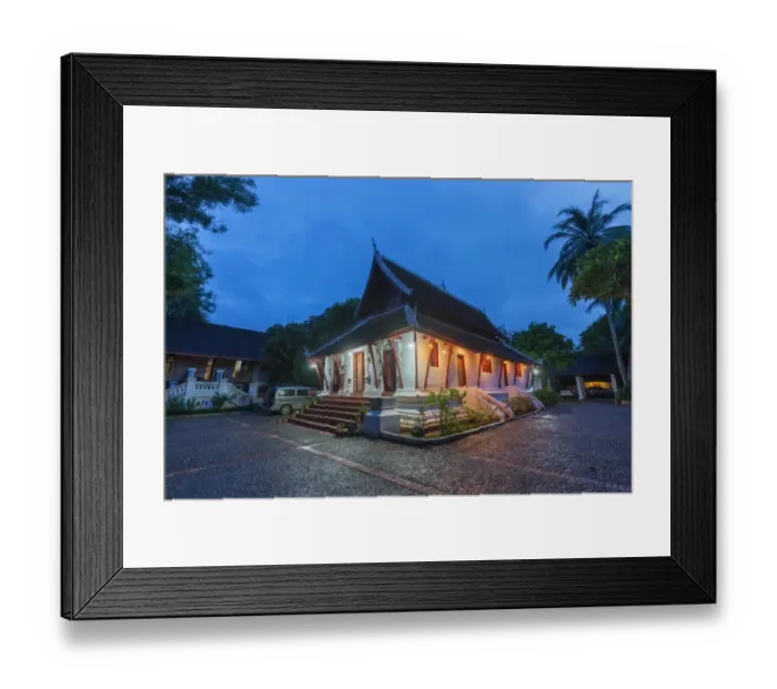 Framed Print : Buddha Image in Wat Pak Khan, Luang Prabang, Laos Framed Print : Buddha Image in Wat Pak Khan, Luang Prabang, Laos
