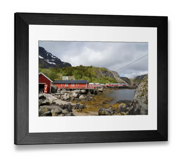 Framed Print : Fishermans cabins on the Lofoten Islands