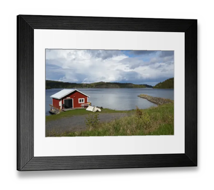 Framed Print : Fishermans cottage in Barsta, HAoga Kusten Framed Print : Fishermans cottage in Barsta, HAoga Kusten