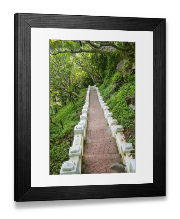 Framed Print : Phu Si hill in Luang Prabang Framed Print : Phu Si hill in Luang Prabang