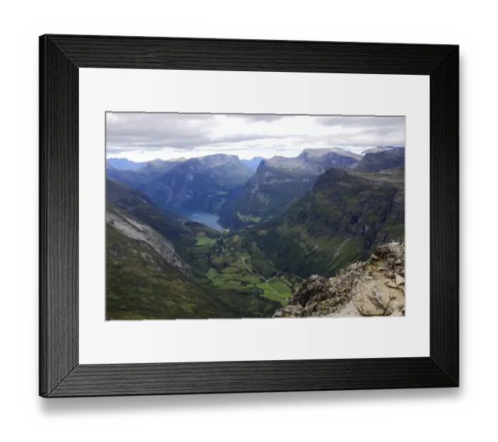 Framed Print : Geiranger town and Geirangerfjord Framed Print : Geiranger town and Geirangerfjord
