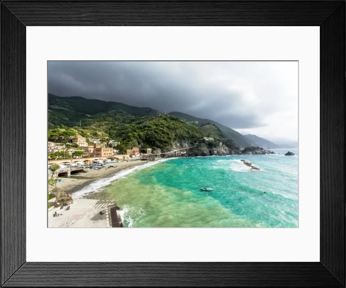 Framed Print : Monterosso al Mare coastline, Cinque Terre, Italy