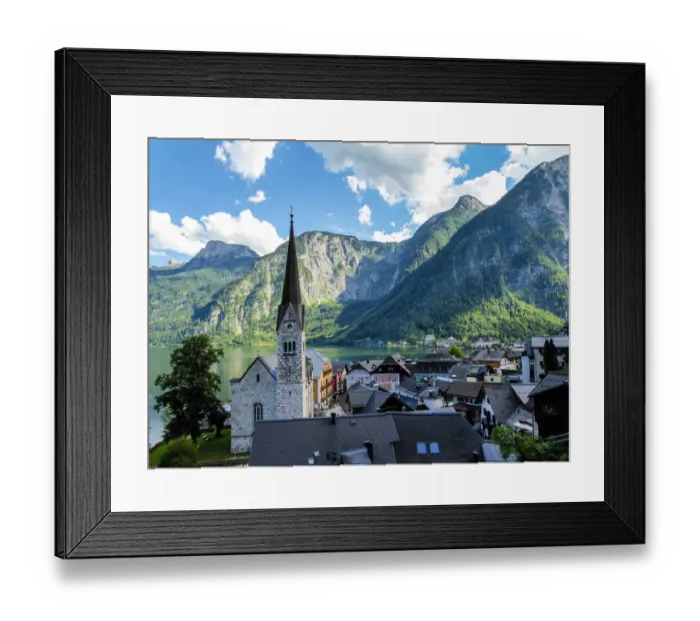 Framed Print : View on Hallstatt, at HallstAÔé¼tter lake Framed Print : View on Hallstatt, at HallstAÔé¼tter lake