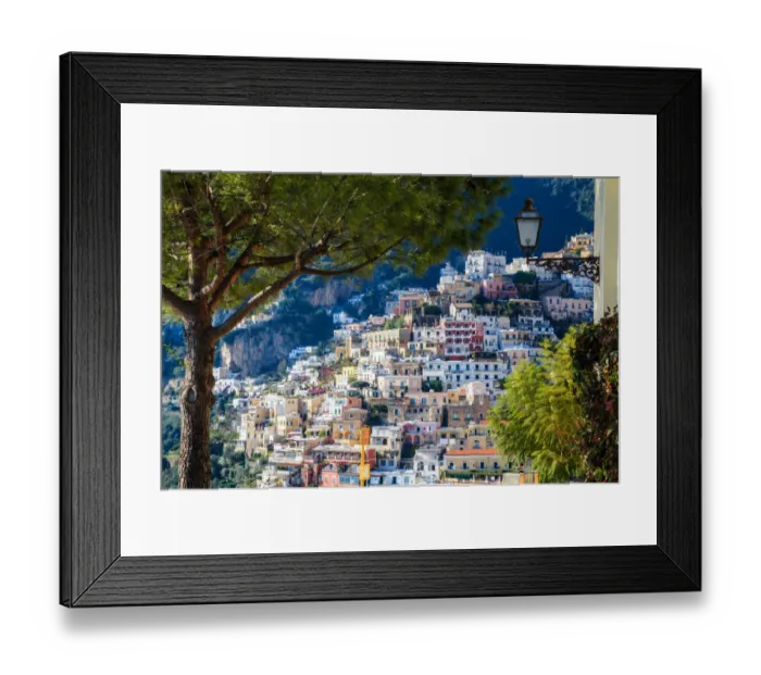 Framed Print : View on Positano, on the Amalfi coast, Italy Framed Print : View on Positano, on the Amalfi coast, Italy