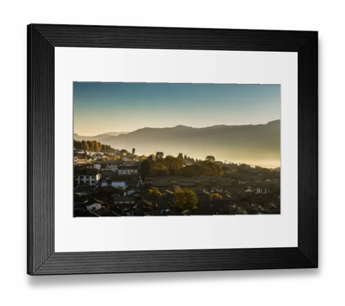 Framed Print : Sunrise on Lijiang Old Town, Yunnan, China