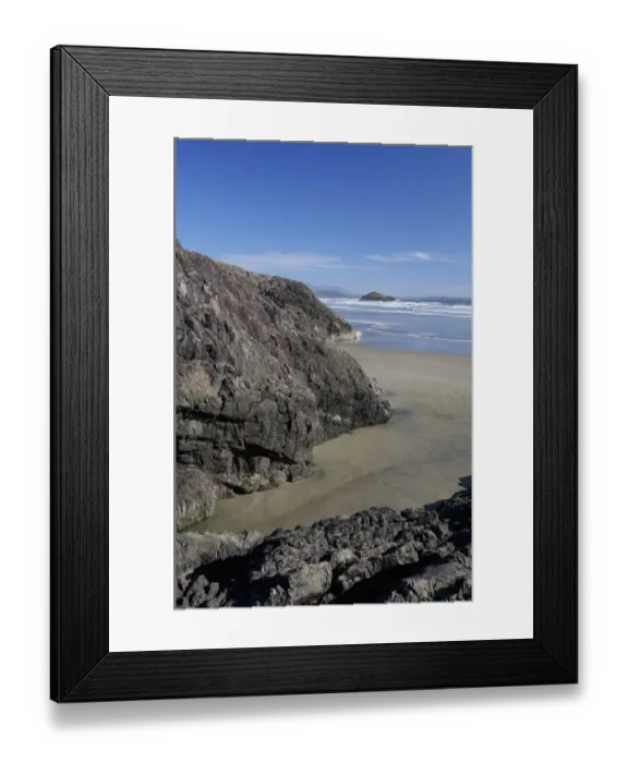 Framed Print : Scenery At Long Beach In Pacific Rim National Park Near Tofino Framed Print : Scenery At Long Beach In Pacific Rim National Park Near Tofino