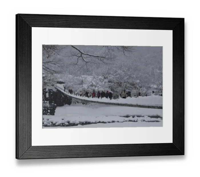 Framed Print : Deai Bridge at Shirakawa-go Framed Print : Deai Bridge at Shirakawa-go