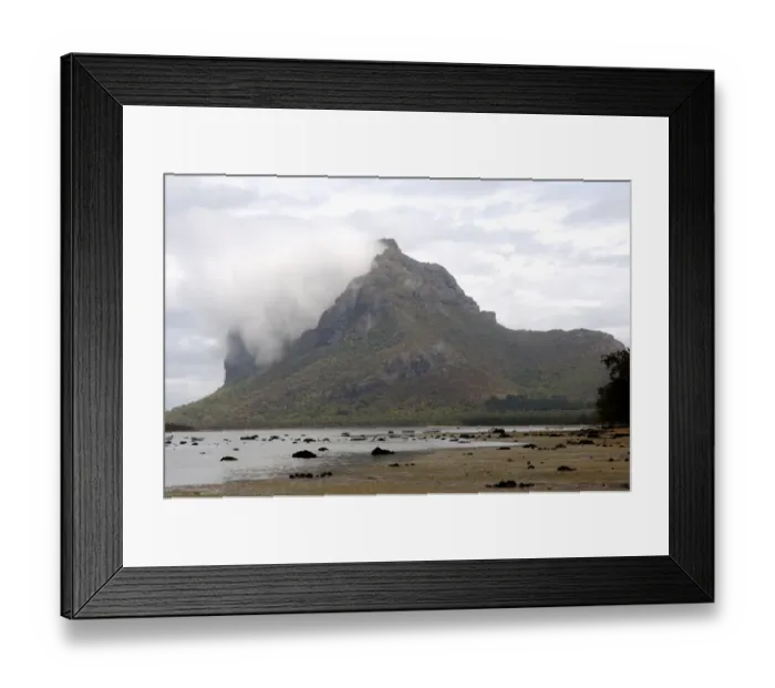Framed Print : Le Morne Braban mountain in teh clouds, UNESCO world heritage, Mauritius Framed Print : Le Morne Braban mountain in teh clouds, UNESCO world heritage, Mauritius