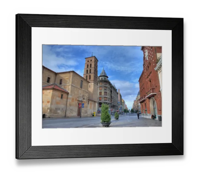 Framed Print : The church of San Marcelo in LeAon (Spain) Framed Print : The church of San Marcelo in LeAon (Spain)