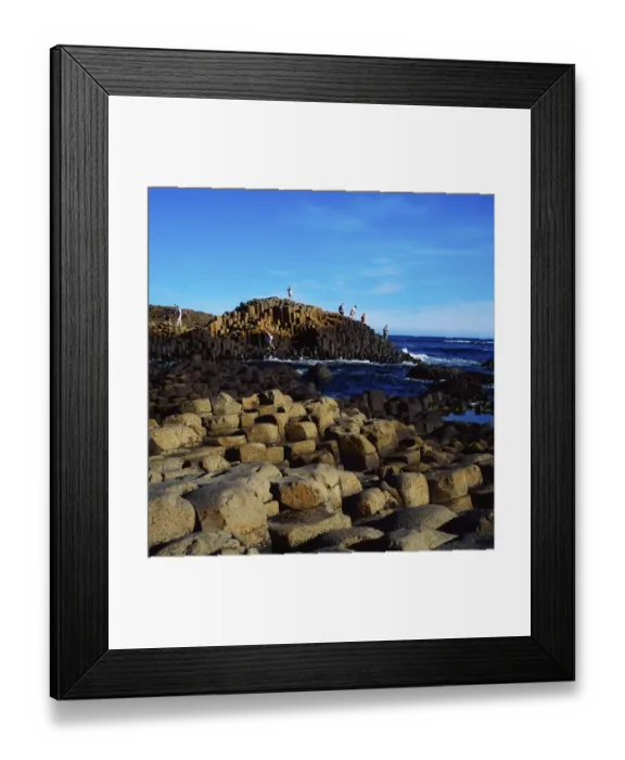 Framed Print : Co Antrim, The Giants Causeway, Ireland Framed Print : Co Antrim, The Giants Causeway, Ireland