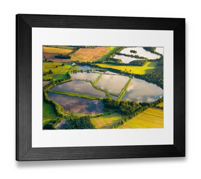 Framed Print : Luftaufnahmen der Lausitzer Heide- und Teichlandschaft Framed Print : Luftaufnahmen der Lausitzer Heide- und Teichlandschaft