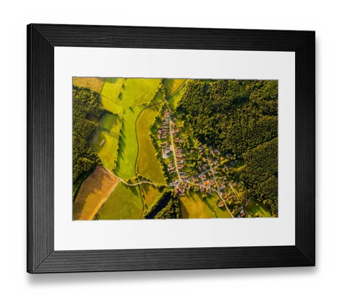Framed Print : Luftaufnahmen der Lausitzer Heide- und Teichlandschaft Framed Print : Luftaufnahmen der Lausitzer Heide- und Teichlandschaft