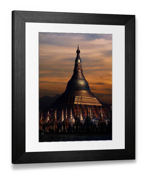 Framed Print : Myanmar, Bago, Shwemawdaw Paya (Digital Composite) Framed Print : Myanmar, Bago, Shwemawdaw Paya (Digital Composite)
