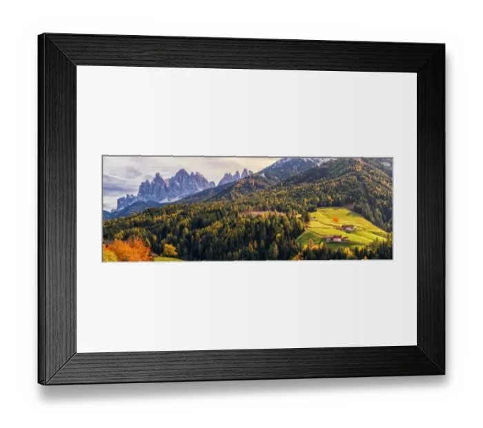 Framed Print : Val di Funes, Trentino Alto Adige, Italy, Europe Framed Print : Val di Funes, Trentino Alto Adige, Italy, Europe