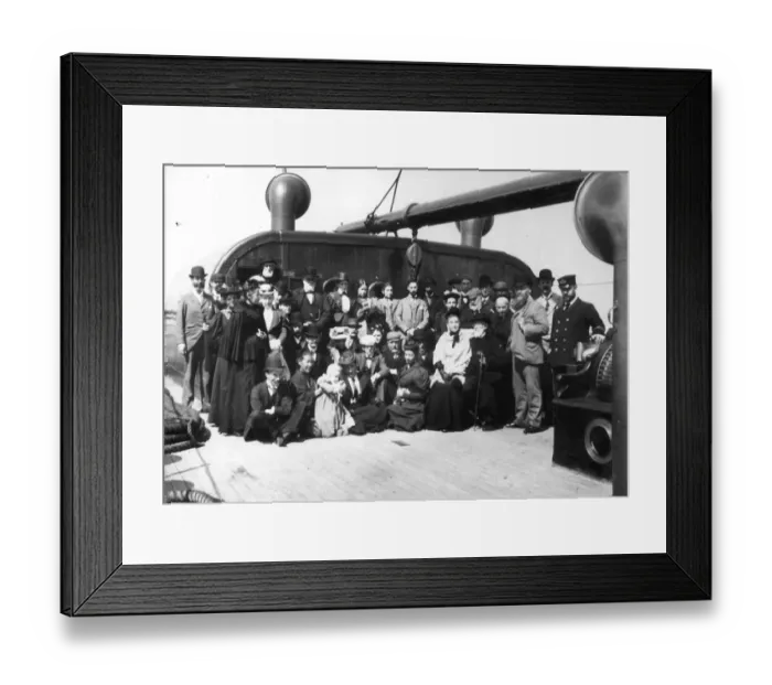 Framed Print : Near Queenstown Framed Print : Near Queenstown