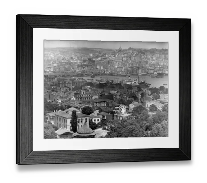 Framed Print : Istanbul. circa 1960: Capital of Turkey, the old walled town of Istanbul Framed Print : Istanbul. circa 1960: Capital of Turkey, the old walled town of Istanbul