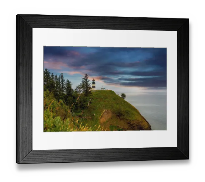 Framed Print : Cape Disappointment Lighthouse after Sunset Framed Print : Cape Disappointment Lighthouse after Sunset