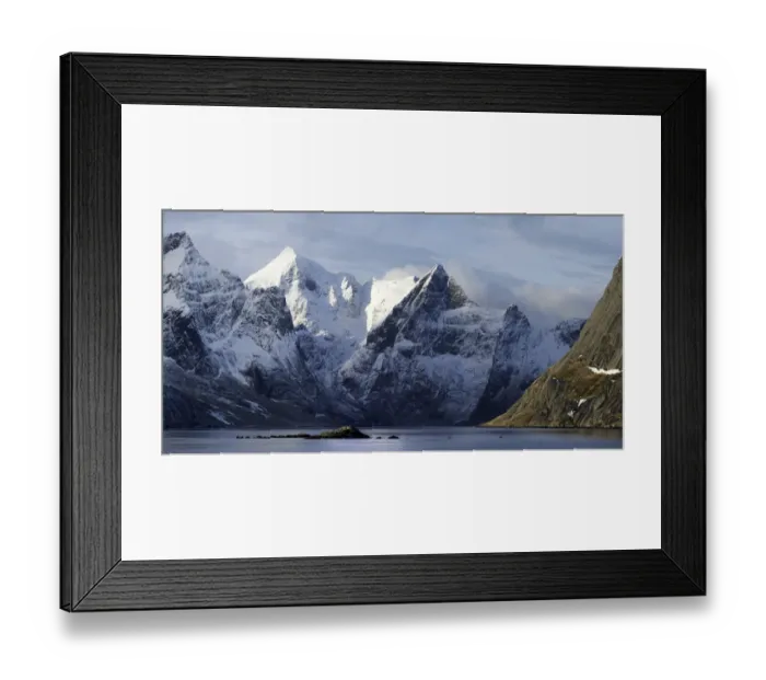 Framed Print : Mountains near Hamnoy in Lofoten Islands Framed Print : Mountains near Hamnoy in Lofoten Islands