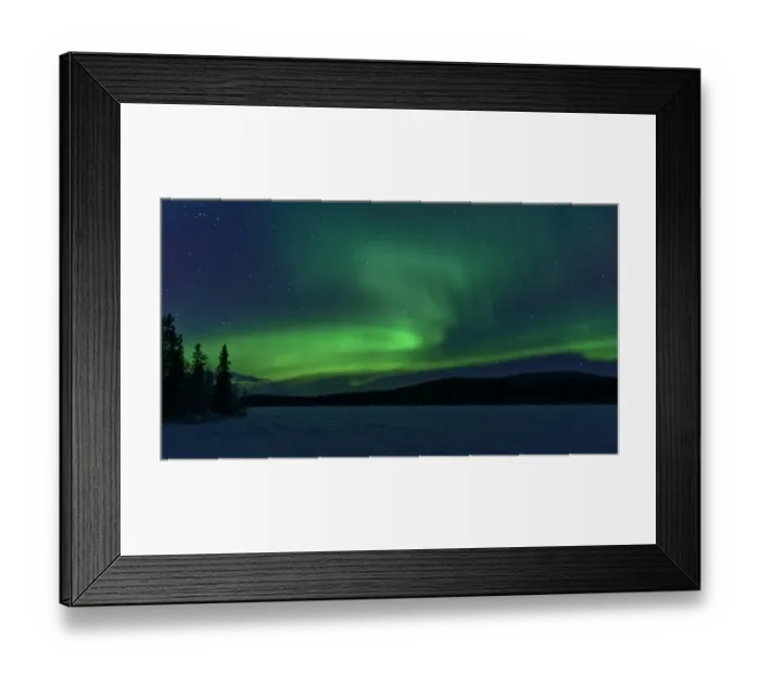 Framed Print : The green light of the Aurora Framed Print : The green light of the Aurora