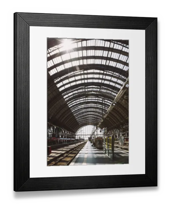 Framed Print : Frankfurt Am Main Central Train Station (Hauptbahnhof), Hesse, Germany Framed Print : Frankfurt Am Main Central Train Station (Hauptbahnhof), Hesse, Germany