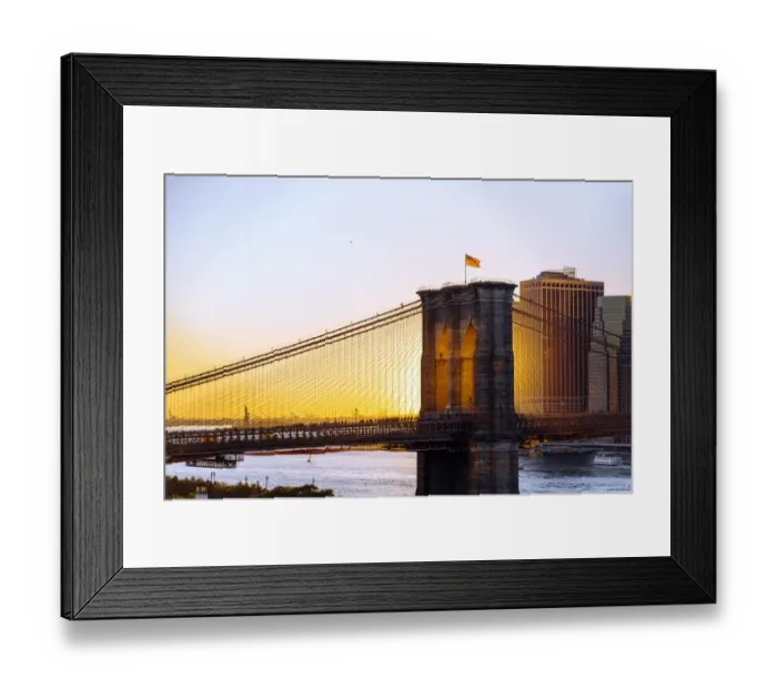 Framed Print : Brooklyn Bridge and Manhattan skyline at sunset, New York City, NY, United States Framed Print : Brooklyn Bridge and Manhattan skyline at sunset, New York City, NY, United States
