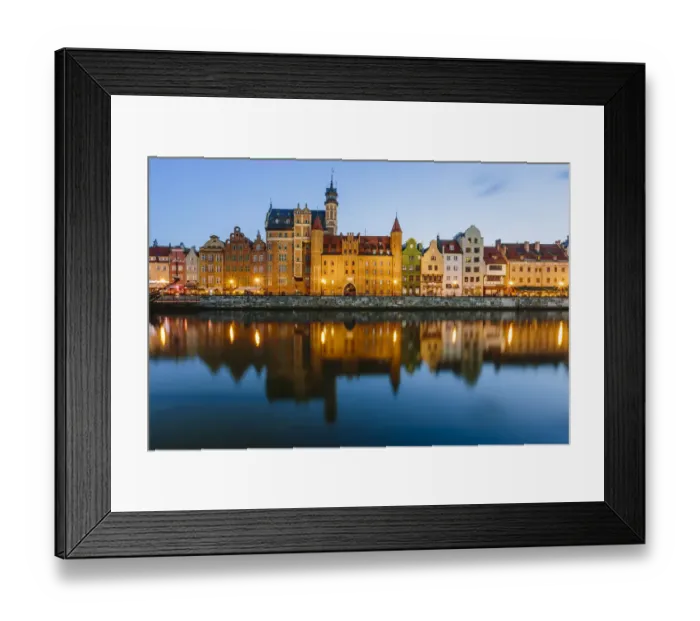 Framed Print : Waterfront of Motlawa river and Dlugie Pobrzeze in Gdansk, Poland Framed Print : Waterfront of Motlawa river and Dlugie Pobrzeze in Gdansk, Poland