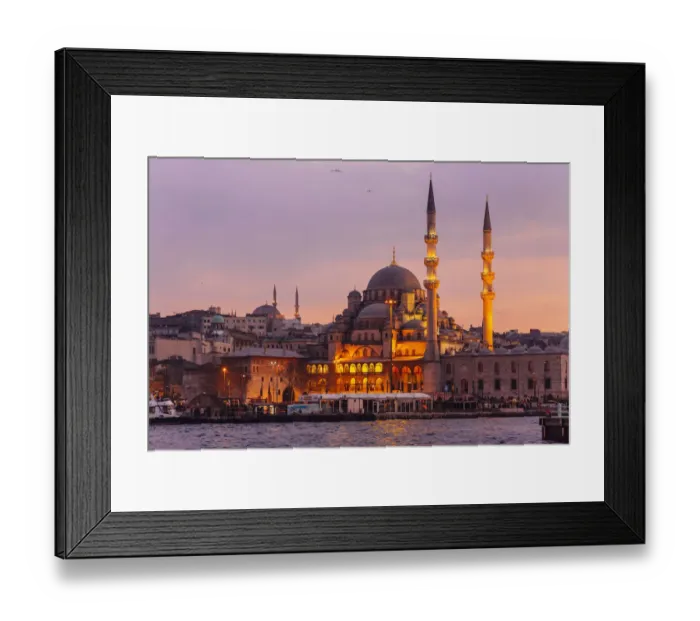 Framed Print : Yeni Cami (New Mosque) in Istanbul, Turkey Framed Print : Yeni Cami (New Mosque) in Istanbul, Turkey