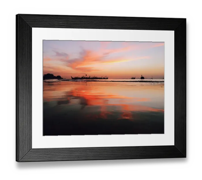 Framed Print : Sunset at Railay Beach, Krabi province, Thailand Framed Print : Sunset at Railay Beach, Krabi province, Thailand