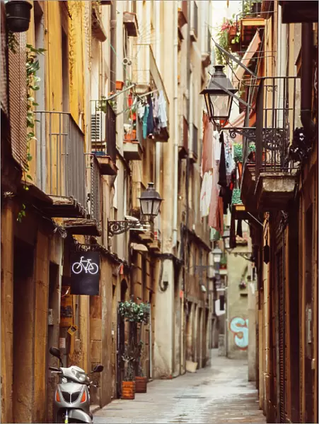 Narrow winding street in Barrio Gotico, Barcelona