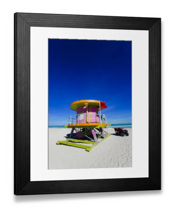 Framed Print : Lifeguard tower on a sunny day in South Beach, Miami, Florida, USA Framed Print : Lifeguard tower on a sunny day in South Beach, Miami, Florida, USA