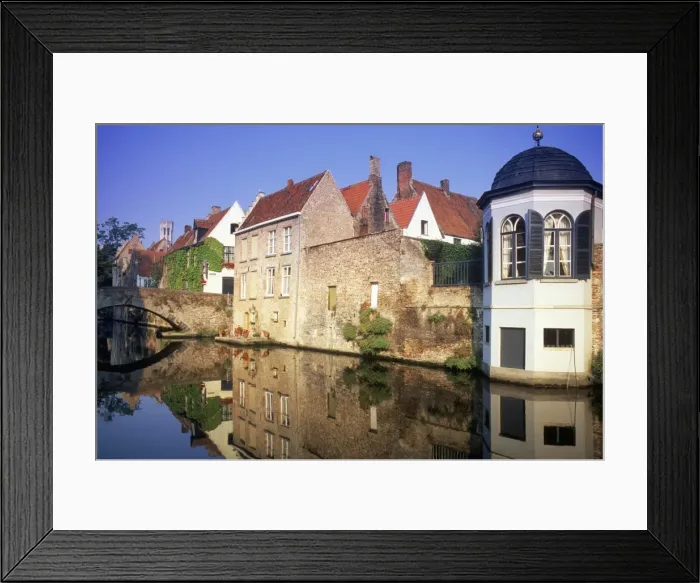 Framed Print : Peter Adams Framed Print : Peter Adams