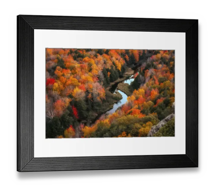 Framed Print : Lake of the Clouds in Peak Fall Color Framed Print : Lake of the Clouds in Peak Fall Color