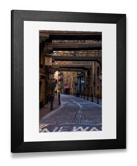 Framed Print : London Wharfs