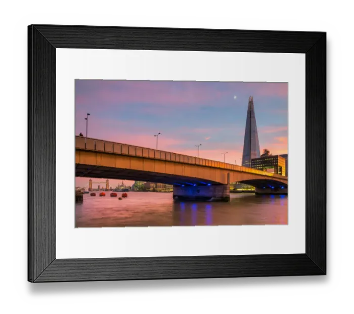 Framed Print : Iconic London Framed Print : Iconic London