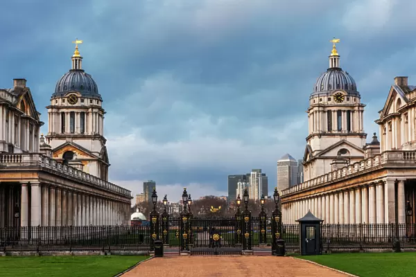 London - Greenwich Symmetry