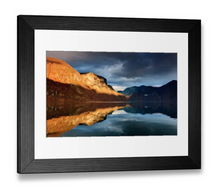Framed Print : Reflection of mountain Framed Print : Reflection of mountain