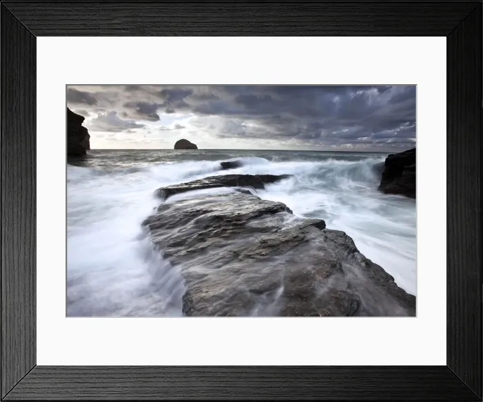 Framed Print : Seascape. Trebarwith - strand Cornwall, seascape. landscape, sea, rocks, waves Framed Print : Seascape. Trebarwith - strand Cornwall, seascape. landscape, sea, rocks, waves