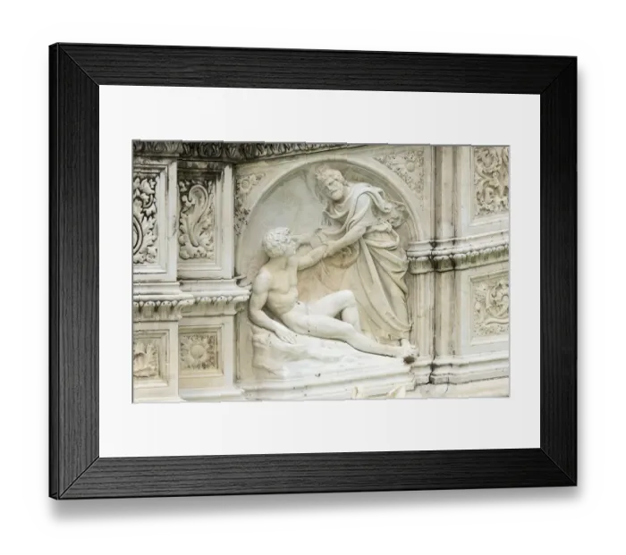 Framed Print : Siena. Sculptures on beautiful fountain on Piazza del Campo, Siena Framed Print : Siena. Sculptures on beautiful fountain on Piazza del Campo, Siena