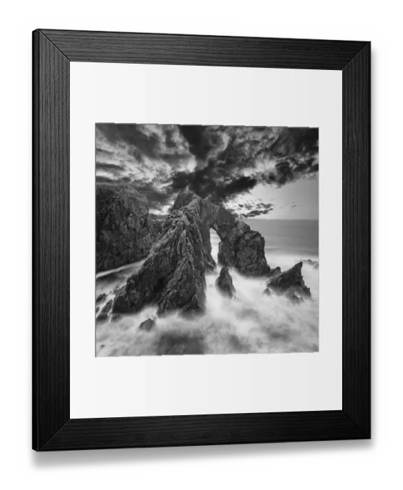 Framed Print : Sea battering the rocks Framed Print : Sea battering the rocks