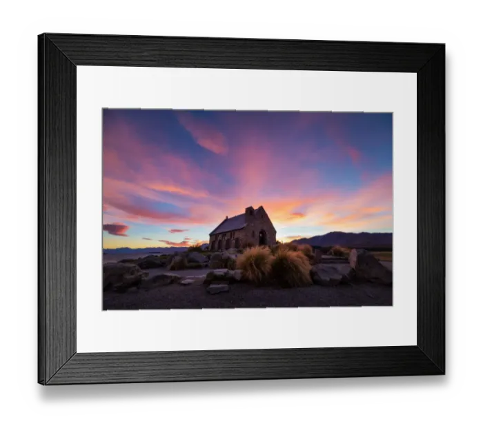 Framed Print : The church of Good Shepherd (Lake Tekapo) before sunrise Framed Print : The church of Good Shepherd (Lake Tekapo) before sunrise
