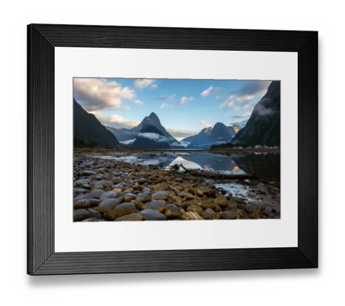 Framed Print : Milford Sound, Fiordland National Park Framed Print : Milford Sound, Fiordland National Park