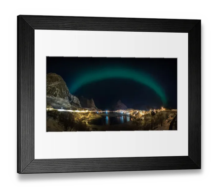 Framed Print : The aurora belt over Lofoten fishing village, Norway Framed Print : The aurora belt over Lofoten fishing village, Norway