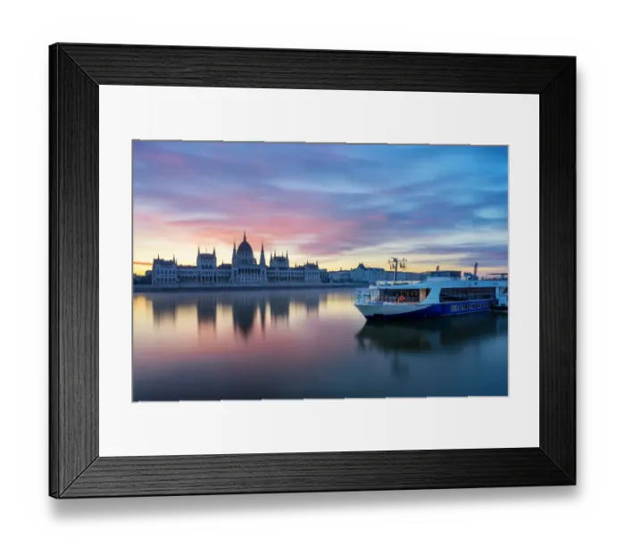 Framed Print : Hungarian Parliament Building, Budapest Framed Print : Hungarian Parliament Building, Budapest