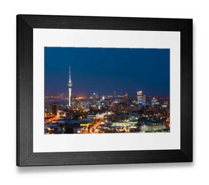 Framed Print : Sky tower of Auckland Framed Print : Sky tower of Auckland