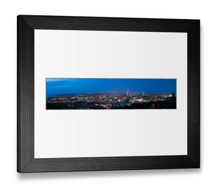 Framed Print : Panoramic Auckland cityscape from MT. Eden Framed Print : Panoramic Auckland cityscape from MT. Eden