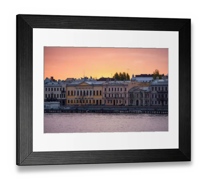 Framed Print : The Beautiful Saint Petersburg City Framed Print : The Beautiful Saint Petersburg City