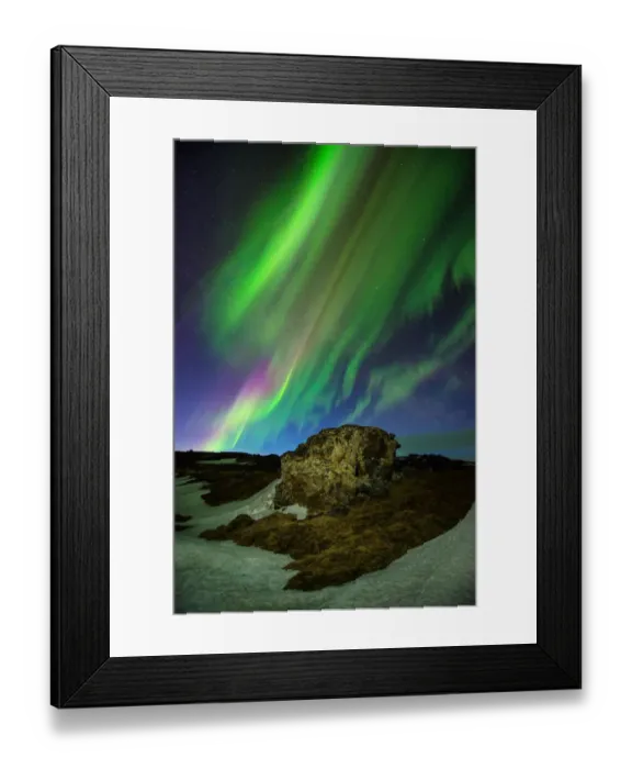 Framed Print : The northern lights in Iceland