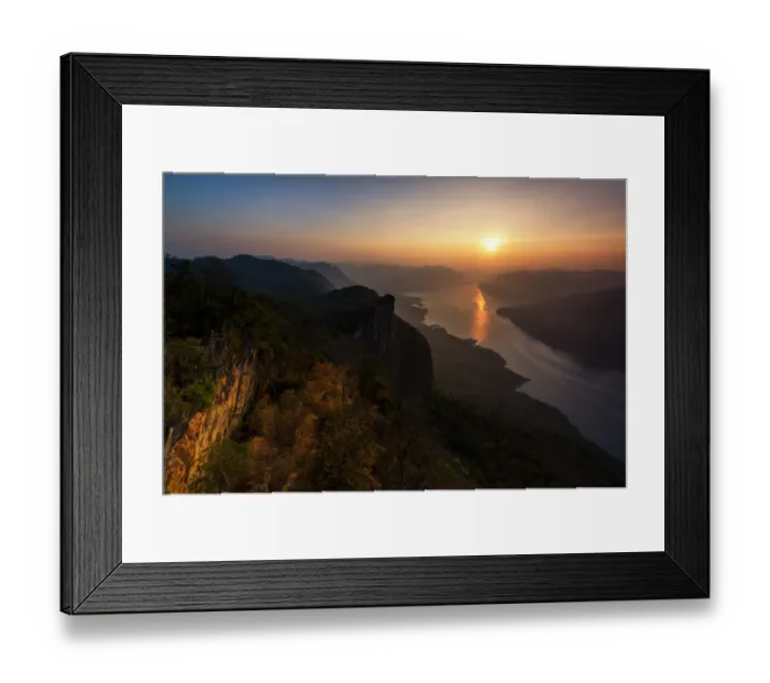 Framed Print : Scenic landscape of Mae Ping national reserves Framed Print : Scenic landscape of Mae Ping national reserves