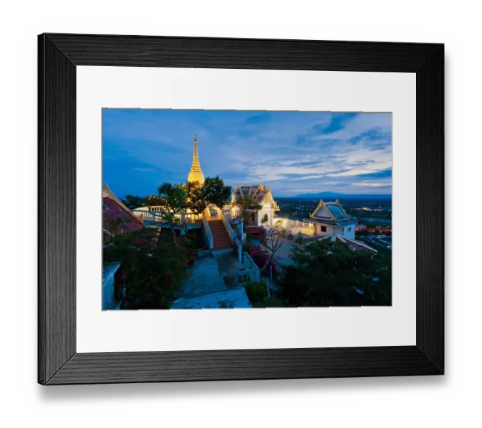 Framed Print : Wat khao chong krajok, Prachuap Khiri Khan Framed Print : Wat khao chong krajok, Prachuap Khiri Khan